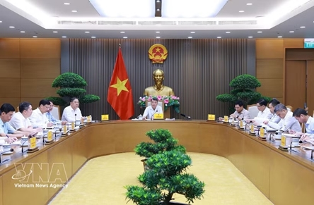 PM calls for substantive reform of fuel distribution system